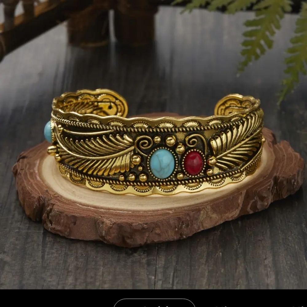 ♥️Stylish Navajo-Inspired Cuff Bangle - Durable Alloy Material♥️ - Picture 1 of 1